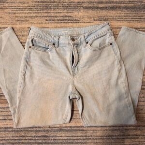 3 For $21  Old Navy Light Blue Denim Jeans